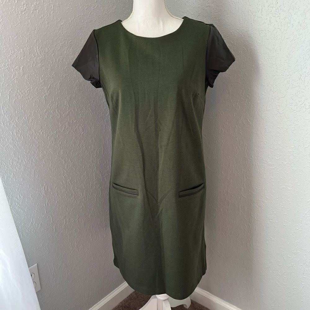 Tommy Hilfiger NWOT Olive Green Short Sleeve Shift Dress Size Medium